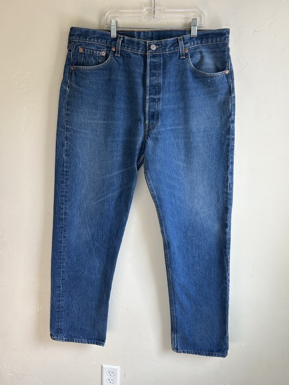 Vintage Levi’s 501XX Jeans Made in USA 38x33 Button Fly Blue Denim Straight 90s